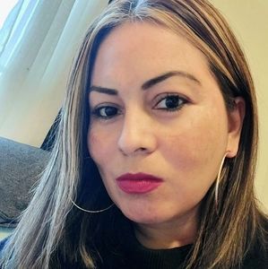 Meet your Posher, Eva